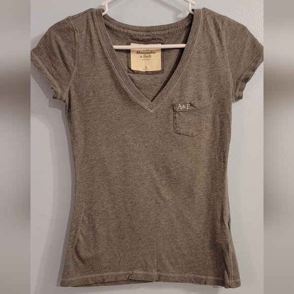 Abercrombie & Fitch Tops - Abercrombie & Fitch Y2K Gray soft V neck tshirt  x Small